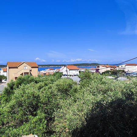 Maslinov Hlad Apartment Barbat na Rabu Exterior foto